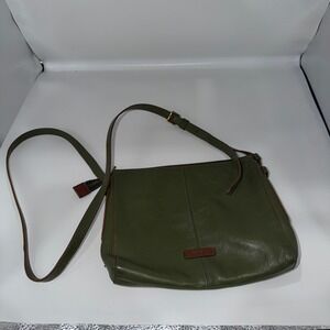 Fossil‎ Green Leather Crossbody Shoulder Bag Purse Adjustable Strap Flap Zip